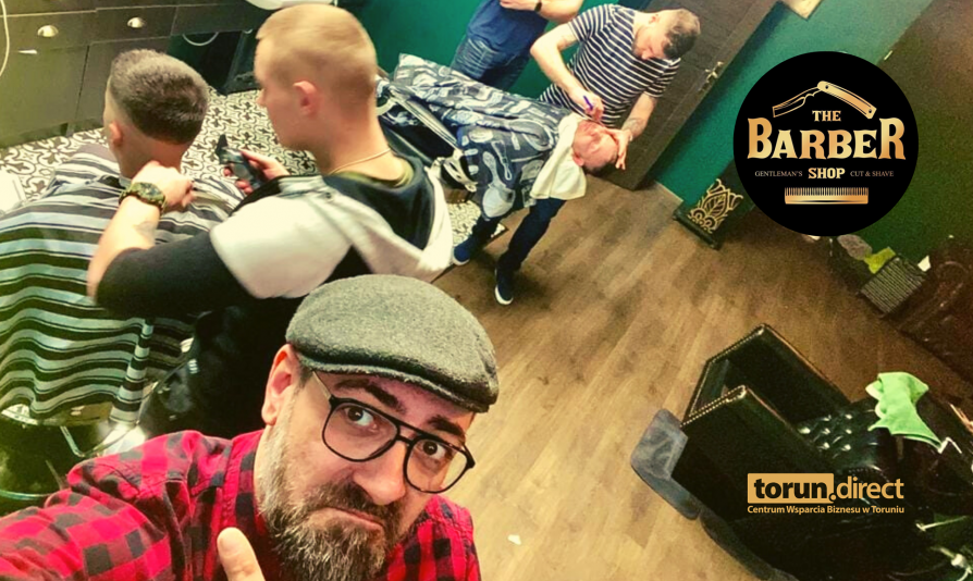 Na zdjęciu Wojciech Wasiak z The Barber Gentleman's Shop
